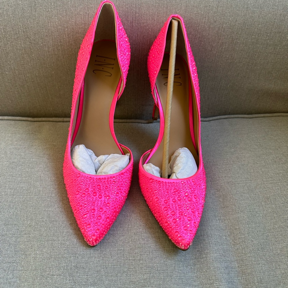 Bright pink pumps/heels